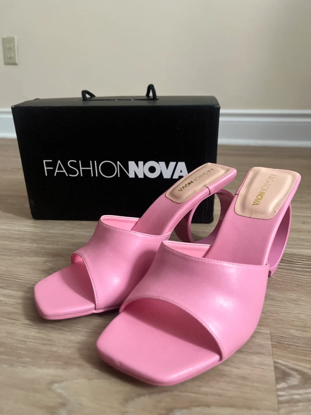 Fashion Nova Heels thumbnail