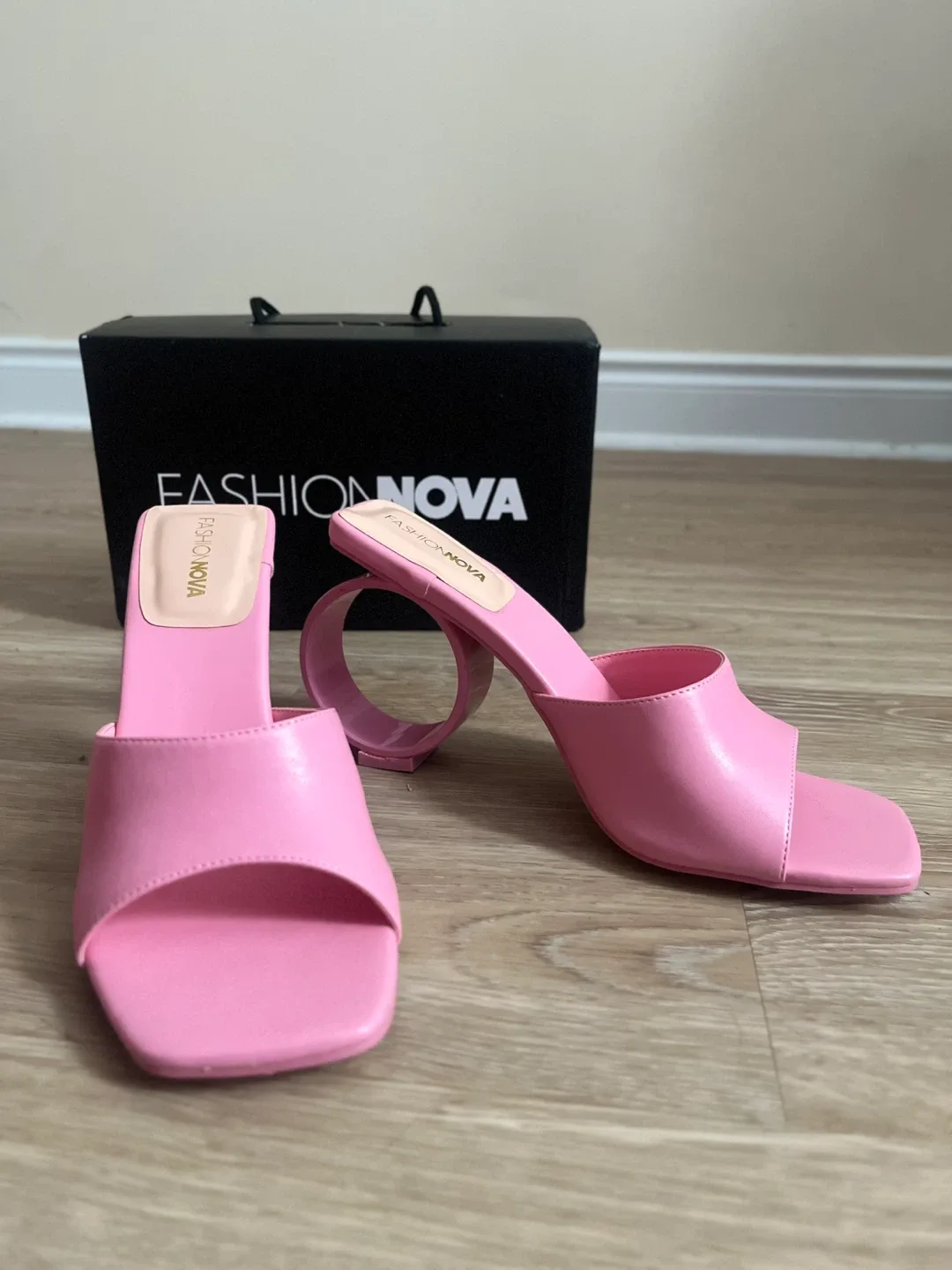 Fashion Nova Heels image indicator(5)