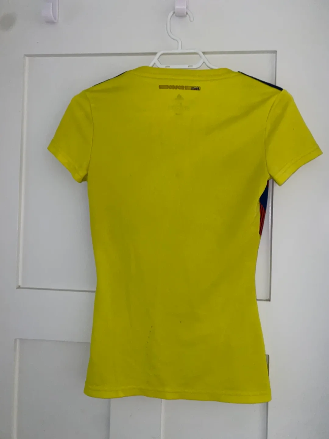 Adidas Women’s Colombia Soccer Jersey - XS image indicator(5)