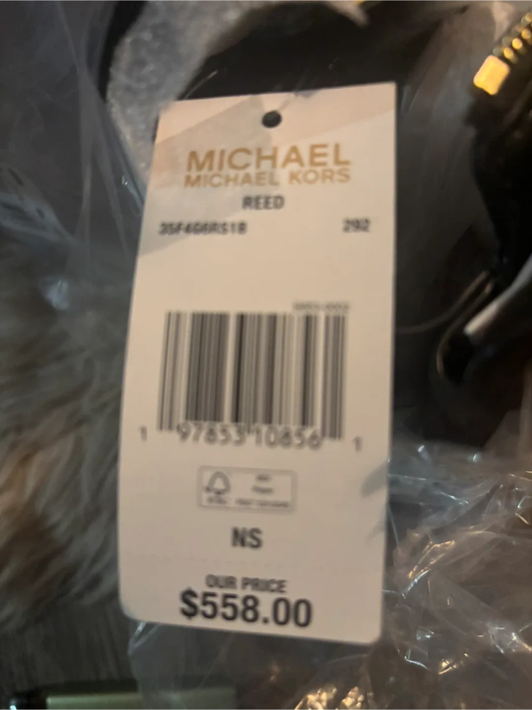 SOLD OUT ‼️ Michael Kors Reed Dome Crossbody Bag image indicator(3)