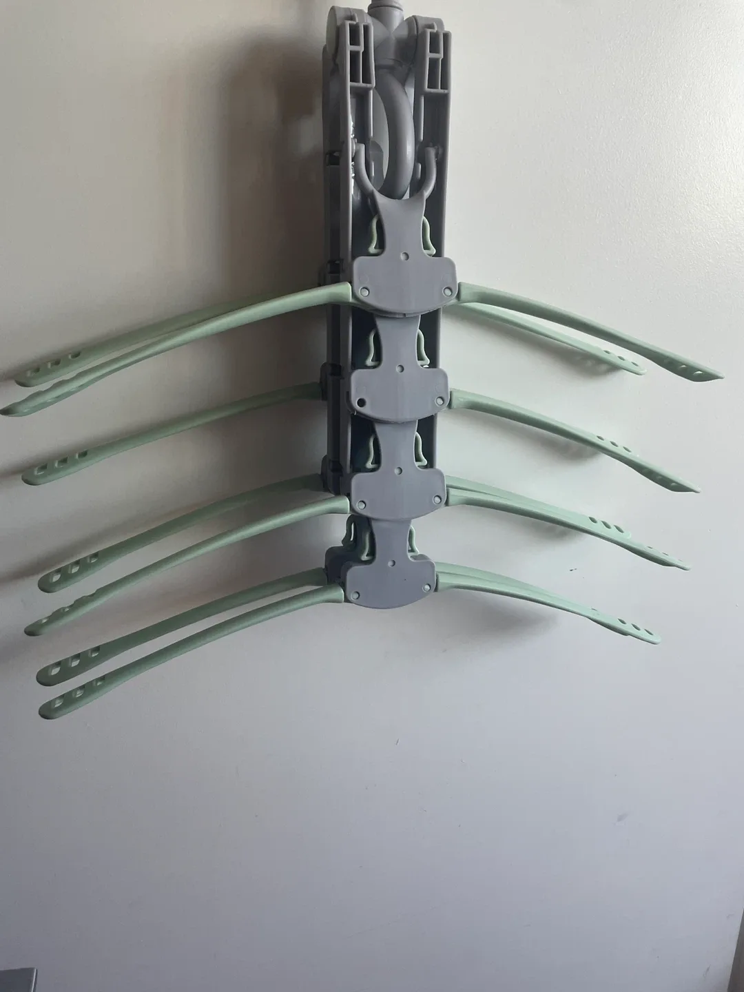 Foldable Clothes Hanger - Space Saving image indicator(2)