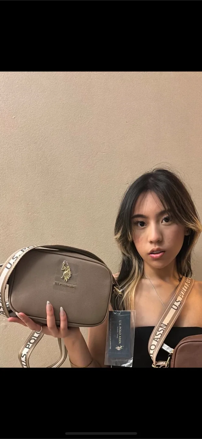 SOLD OUT ‼️ U.S. Polo Assn. Camera Bag image indicator(3)