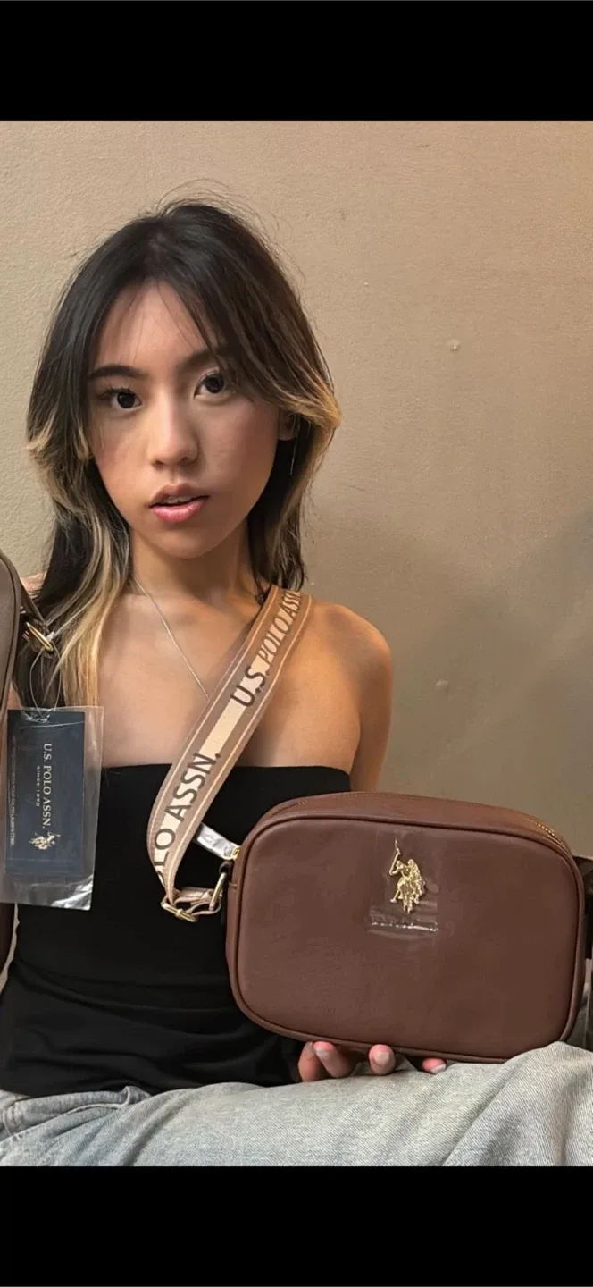 SOLD OUT ‼️ U.S. Polo Assn. Camera Bag image indicator(2)