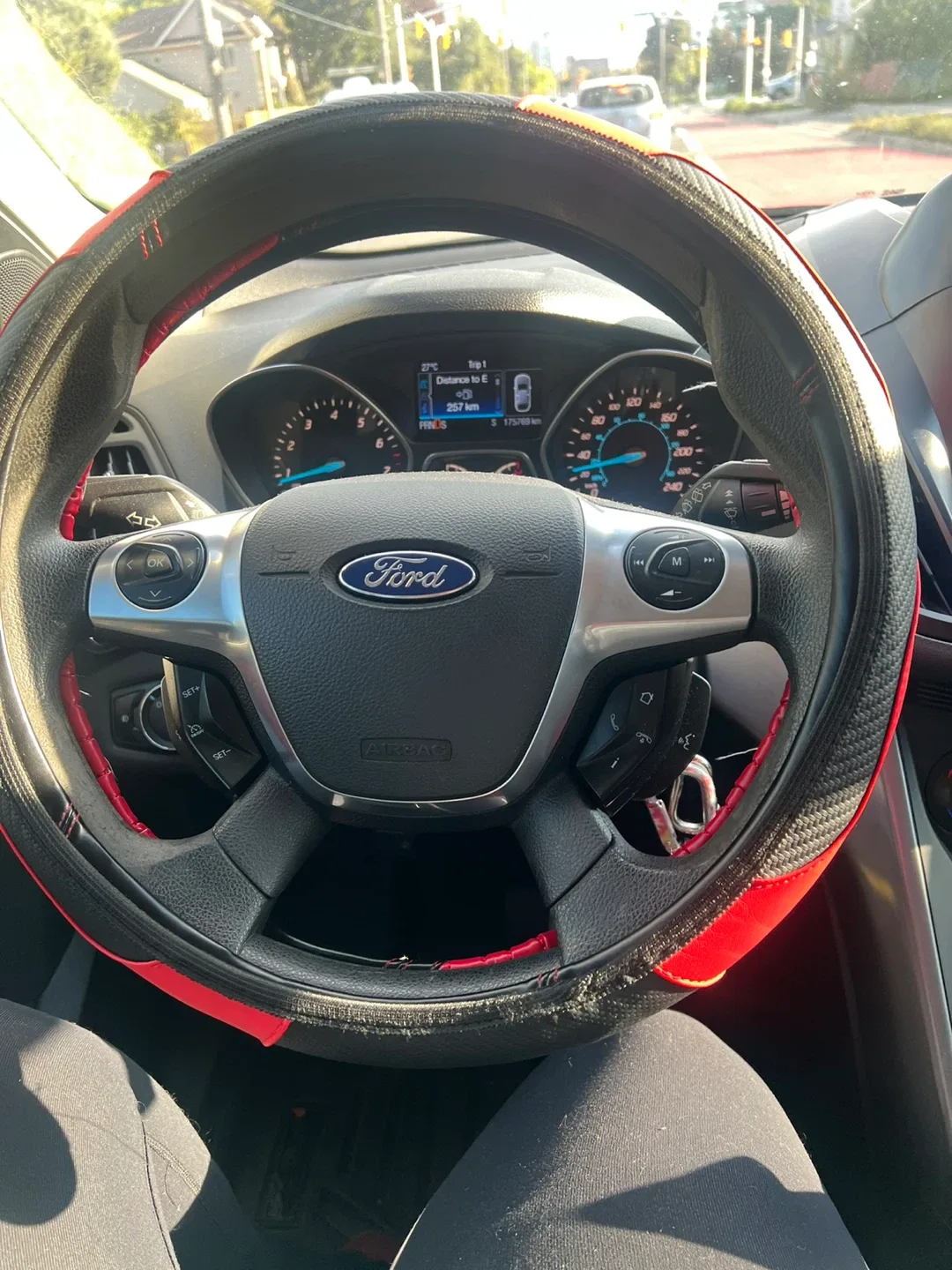 2013 Ford Escape SE grey image indicator(2)