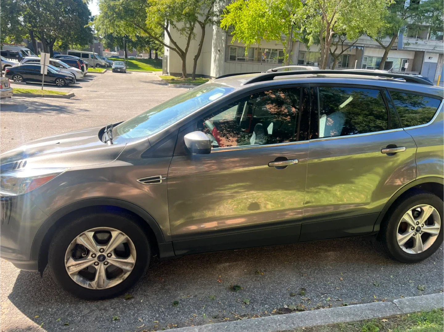 2013 Ford Escape SE grey image indicator(8)