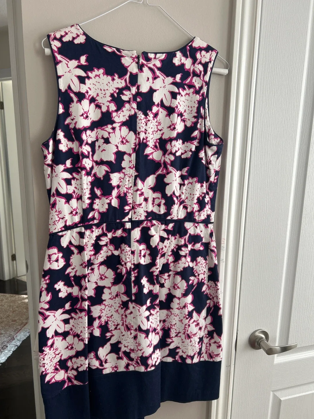Tommy Hilfiger Floral Dress - Size 10 image indicator(3)