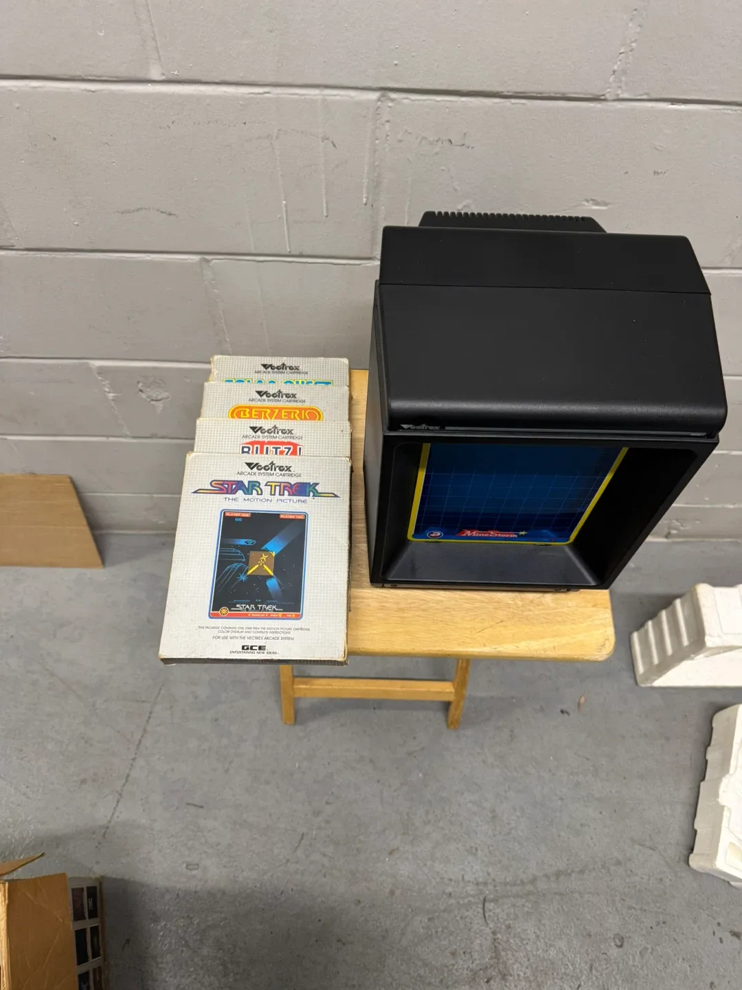 1982 Vectrex Arcade System w/ 4 Games image indicator(4)