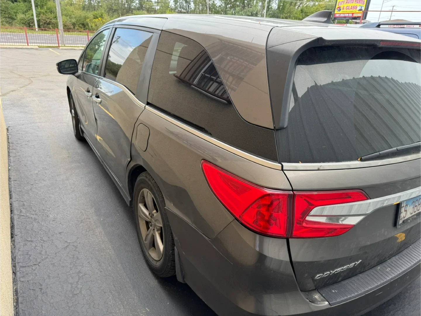 Honda Odyssey - Gray image indicator(4)