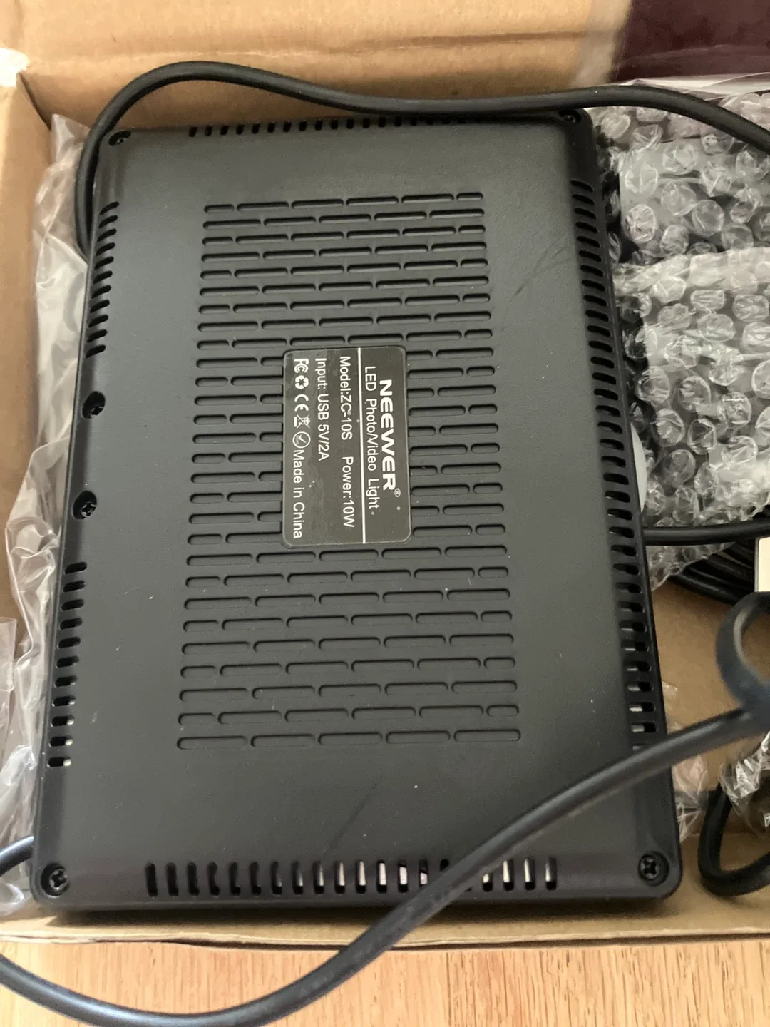 New Neewer 2 Packs Portable LED Photo/Video Lights - New image indicator(2)