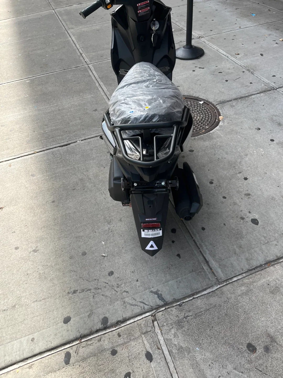 Fly Wing JOG 50cc Scooter - Black image indicator(4)