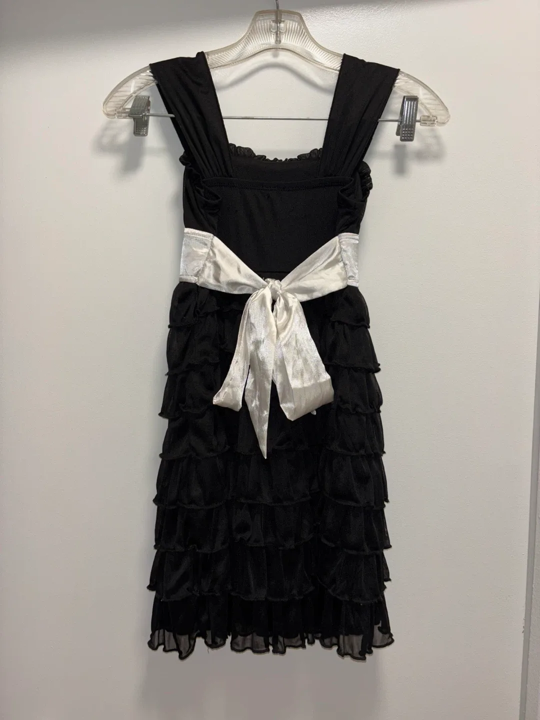 Girls youth Black Ruffled Dress with Silver Sash. Size 8 kids image indicator(4)