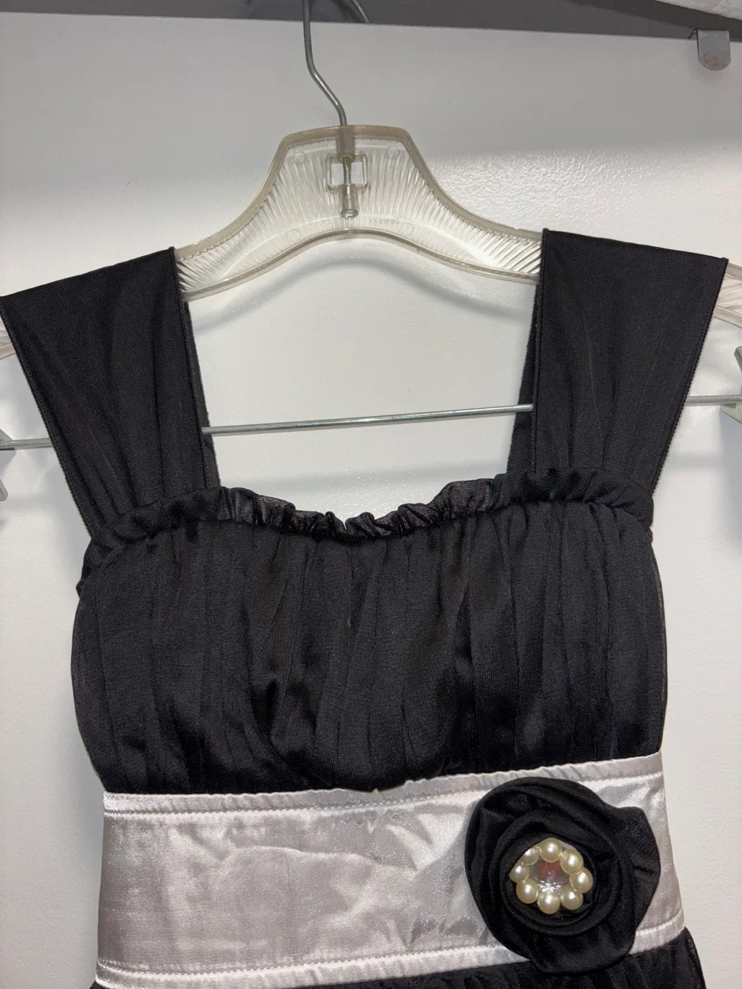 Girls youth Black Ruffled Dress with Silver Sash. Size 8 kids image indicator(2)