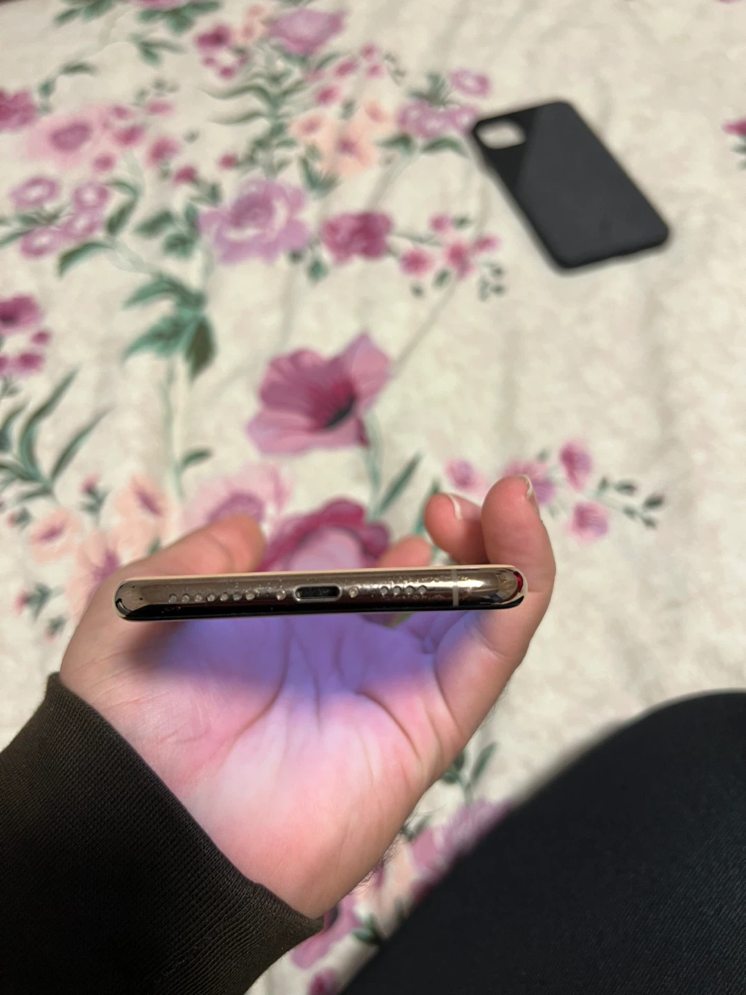 Apple iPhone 11 Pro max gold 64 - photo 4
