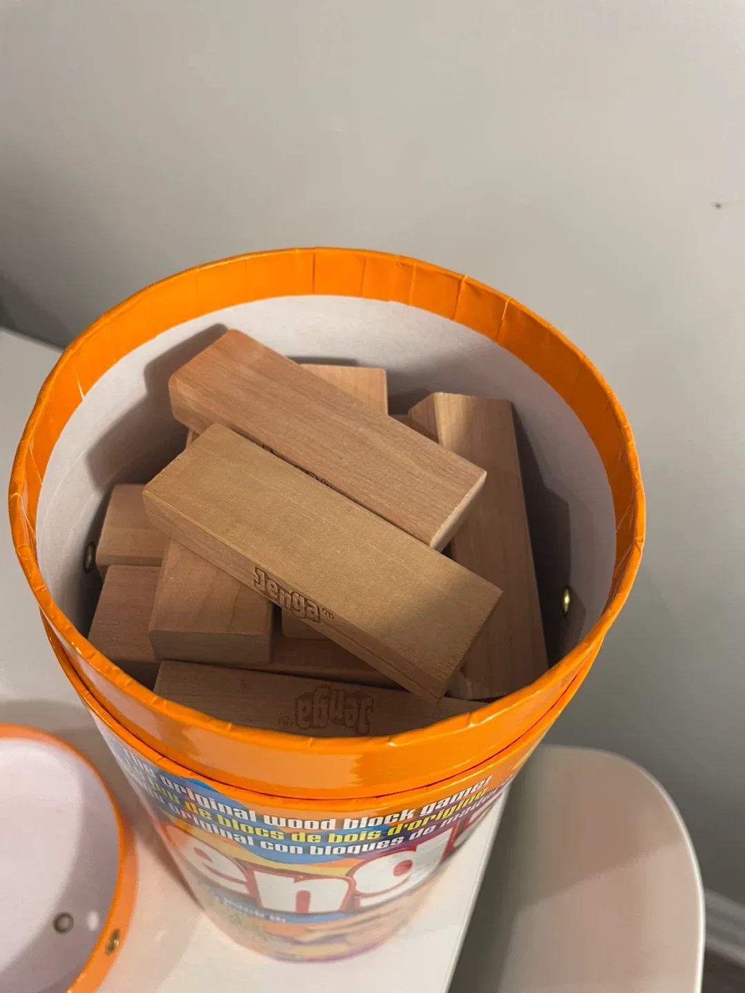 Jenga Classic Wood Block Game image indicator(3)