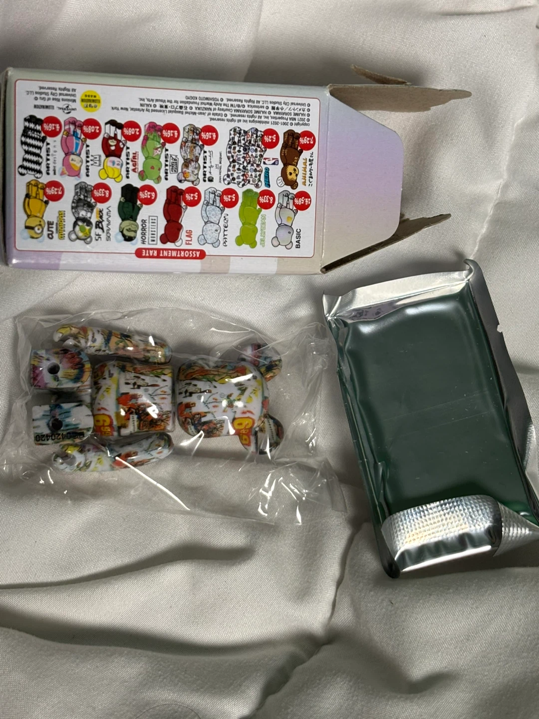 Andy Warhol x Jean Michel Basquiat bearbrick series 42 100%