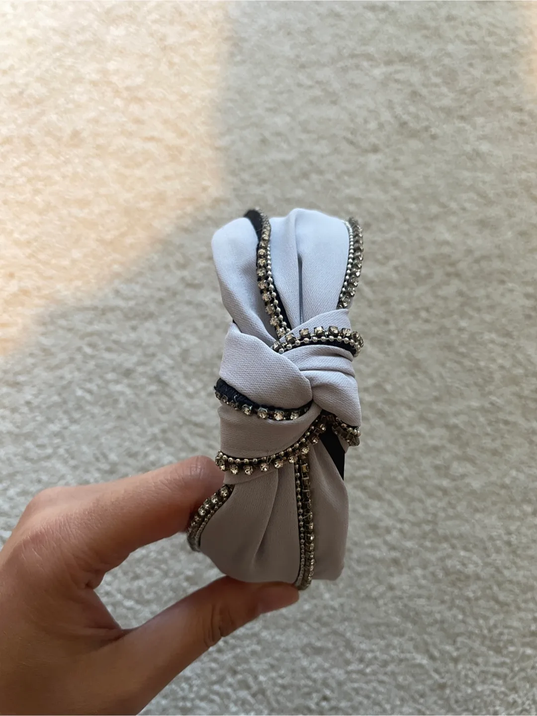 Grey Knotted Headband with Rhinestones image indicator(2)