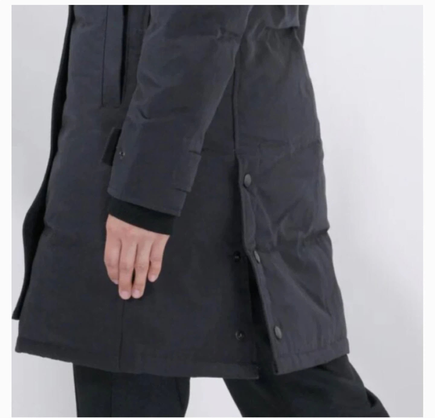 Canada Goose Black Down Parka - photo 2