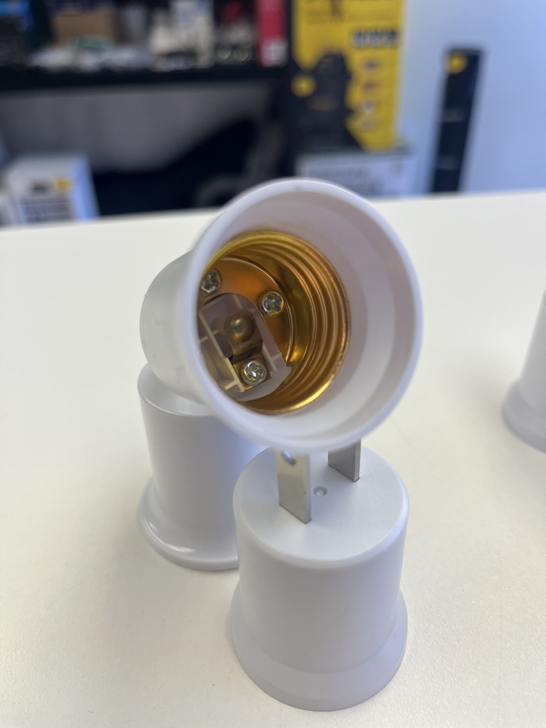 Light Bulb Socket Adapter - photo 5