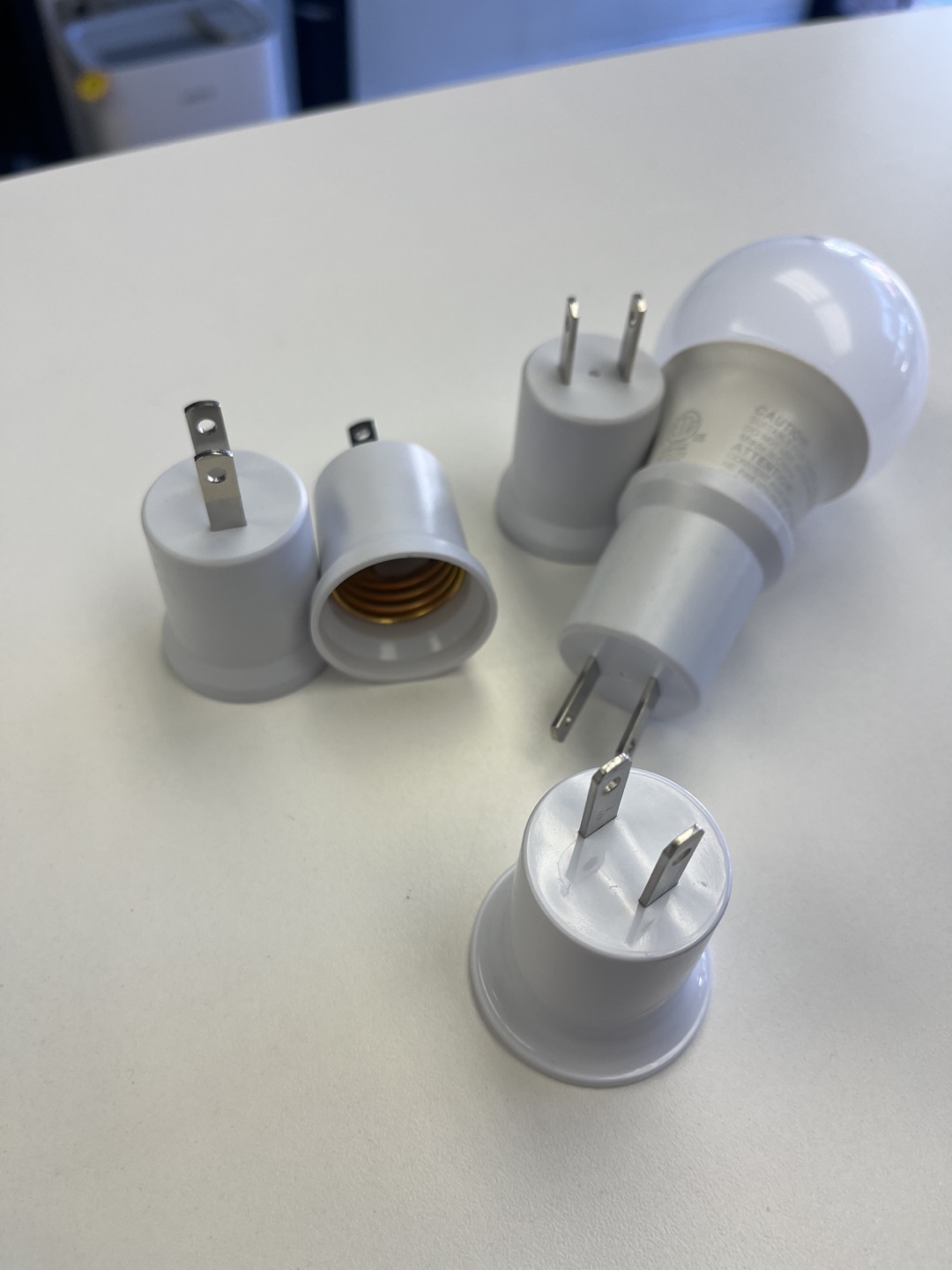 Light Bulb Socket Adapter