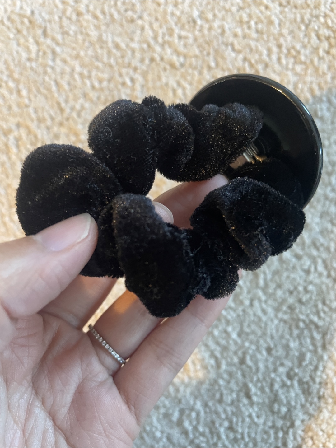 Black Hair Scrunchie with Fish Design - photo 3