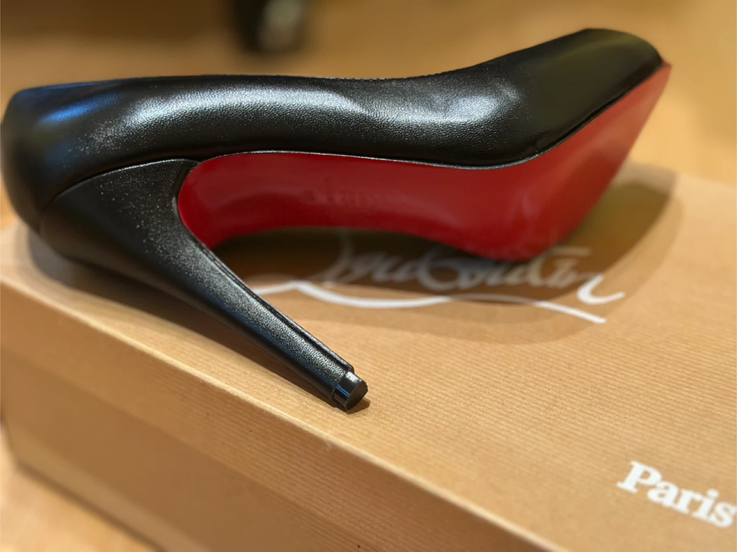 Christian Louboutin Vintage Black Leather Heels Size 38 NEW - photo 3