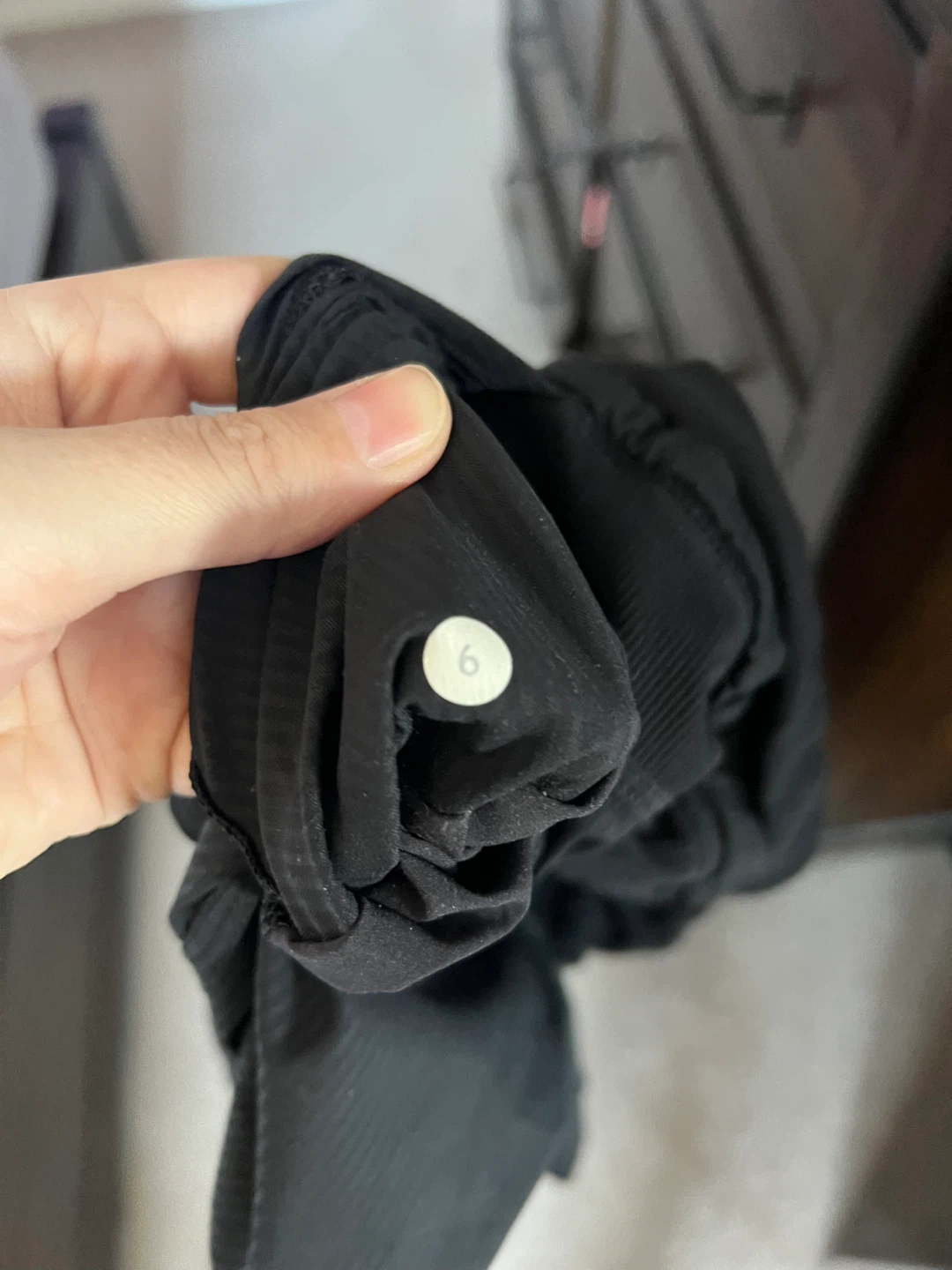 Black lulu dance studio pants size 6 - photo 3