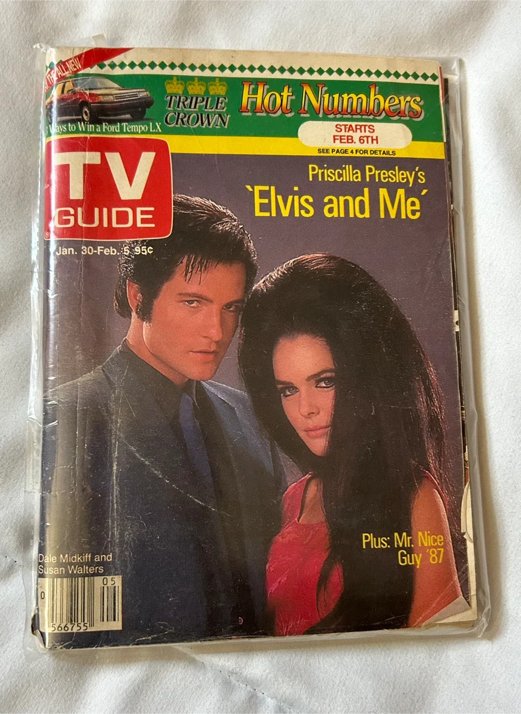 Elvis Presley Magazines - Collector's Editions image indicator(10)