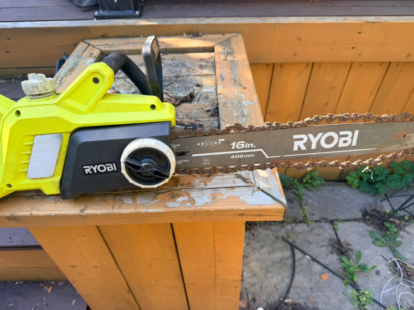 Ryobi 16-inch Electric Chainsaw - photo 3