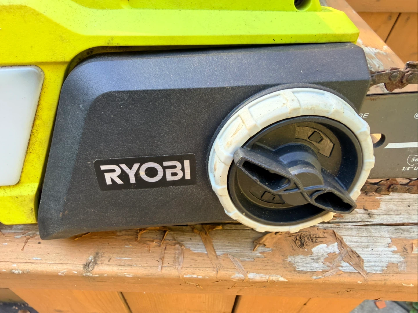 Ryobi 16-inch Electric Chainsaw