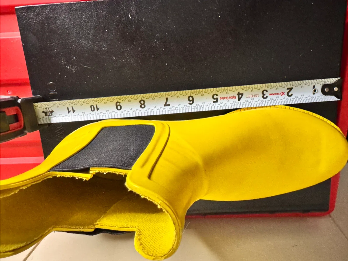 Old Navy Yellow Rain Boots image indicator(6)