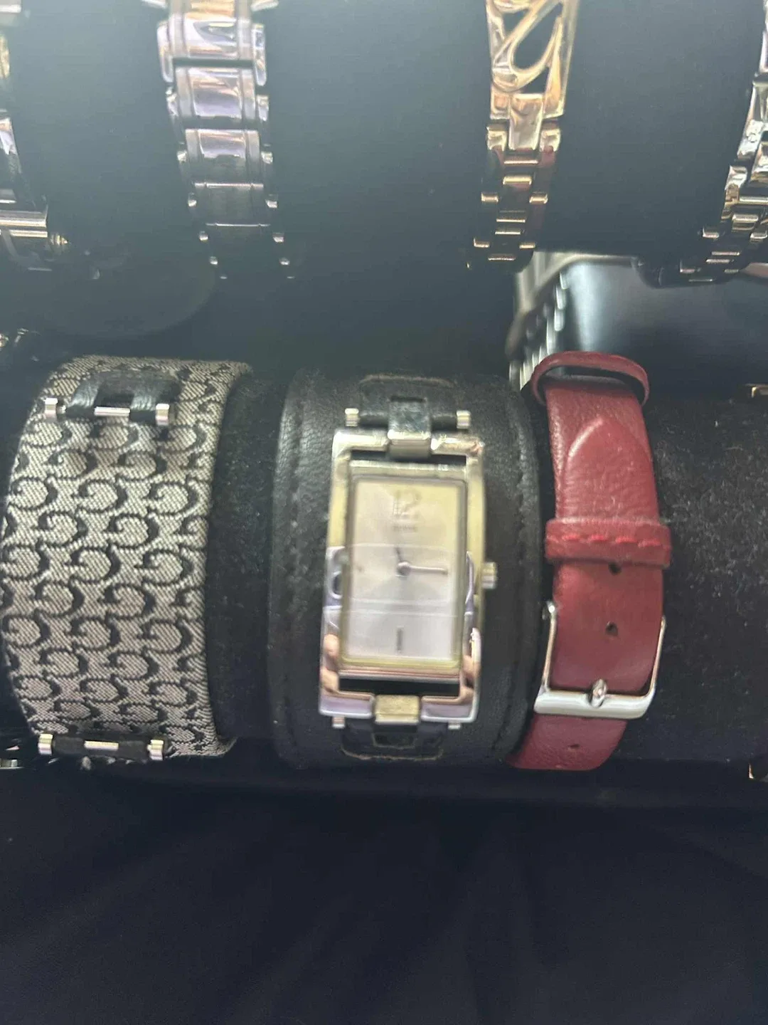 Guess Watches - Variety of Styles image indicator(3)