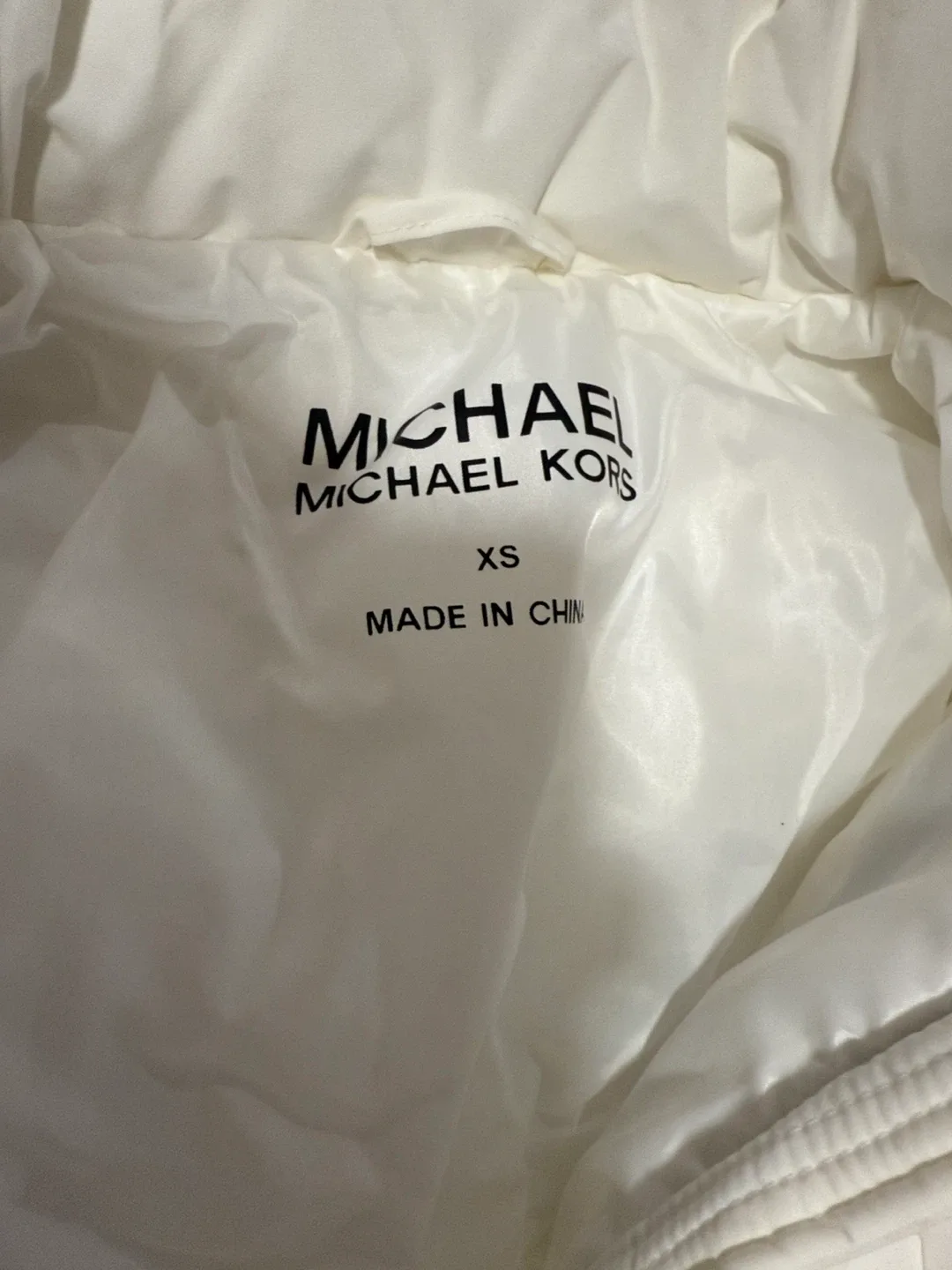 NWT Michael Michael Kors White Winter Coat XS image indicator(4)