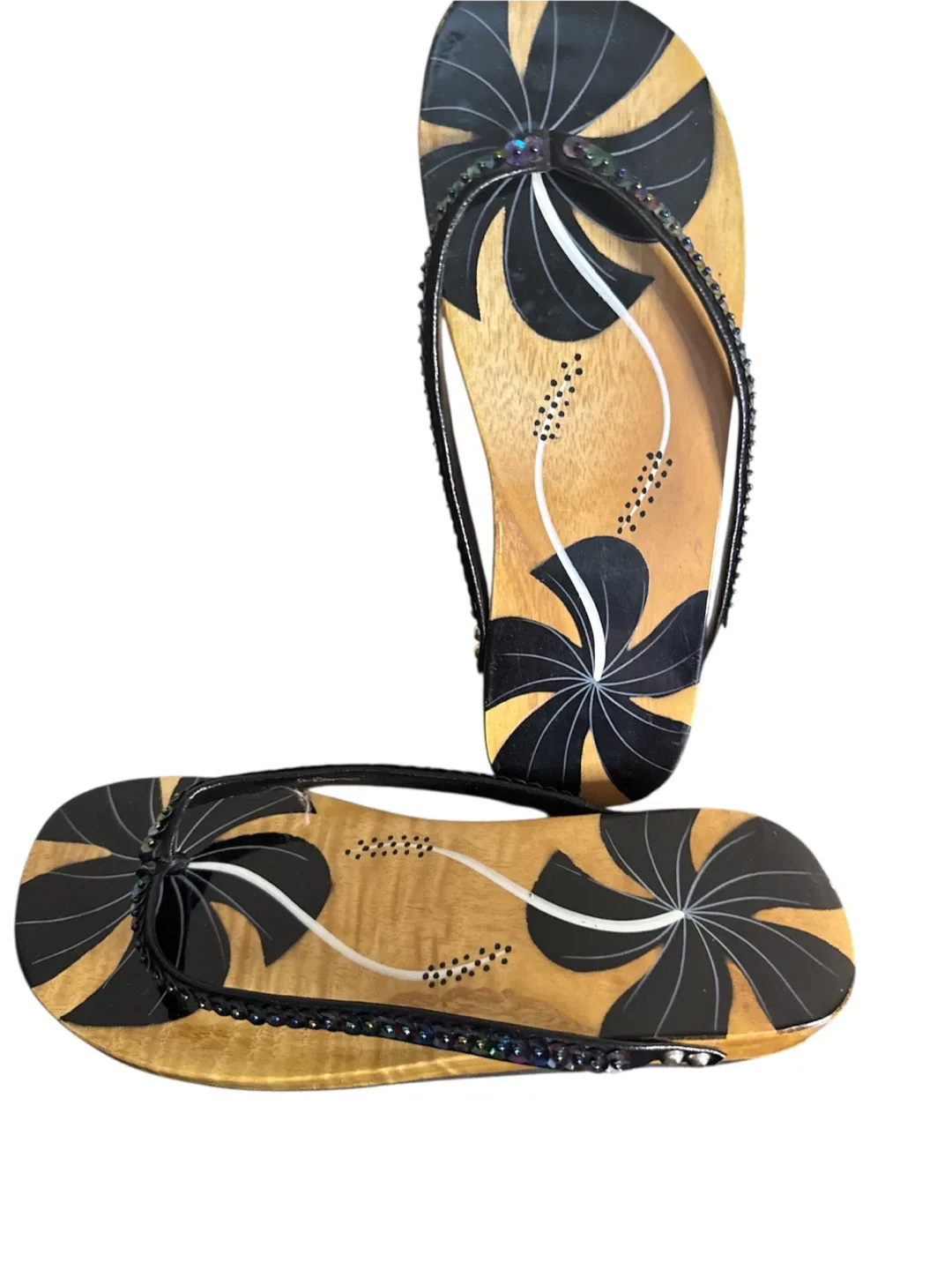 Floral Flip Flops - Size 9 image indicator(2)