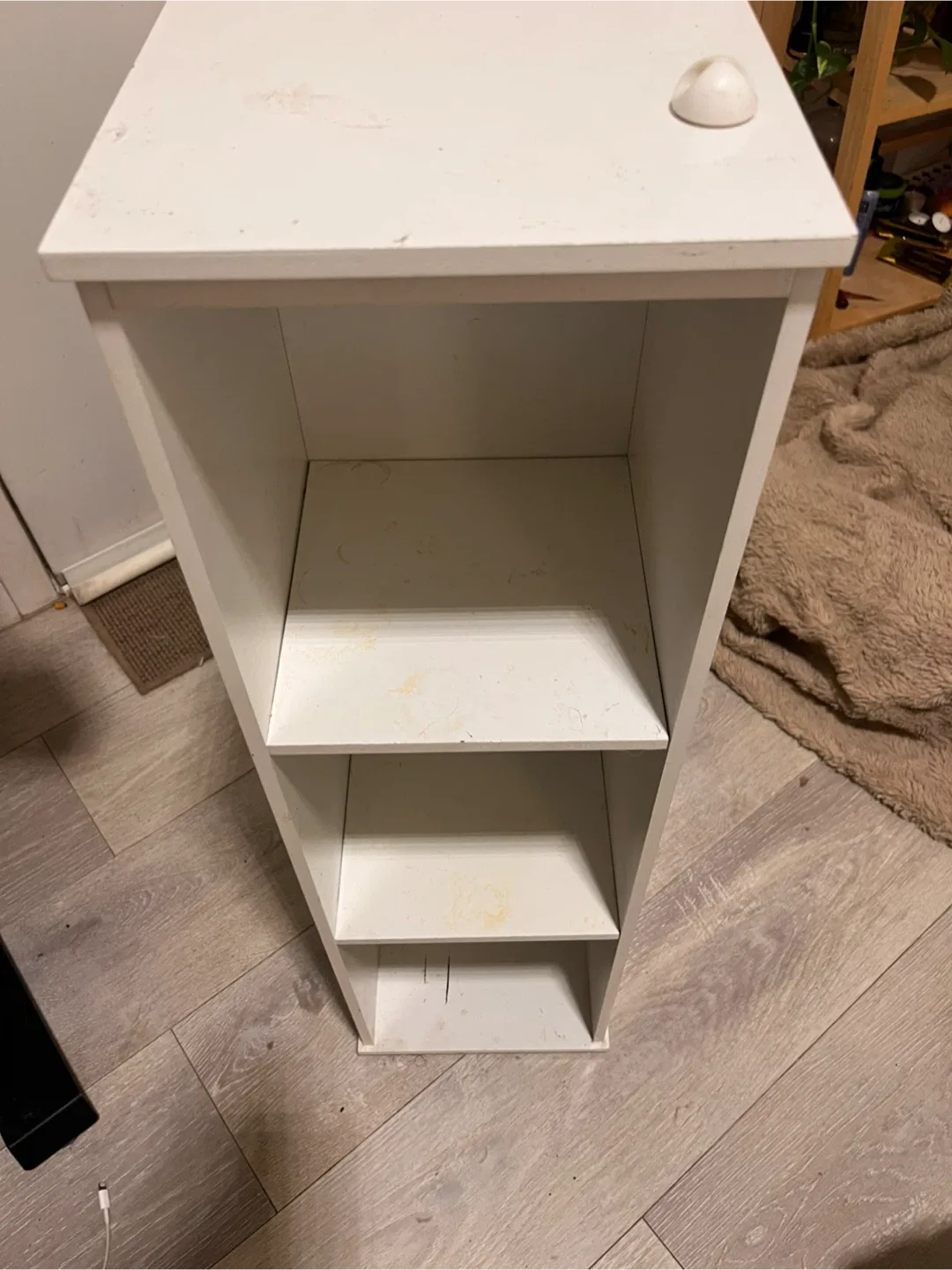 🥕White Shelf thumbnail