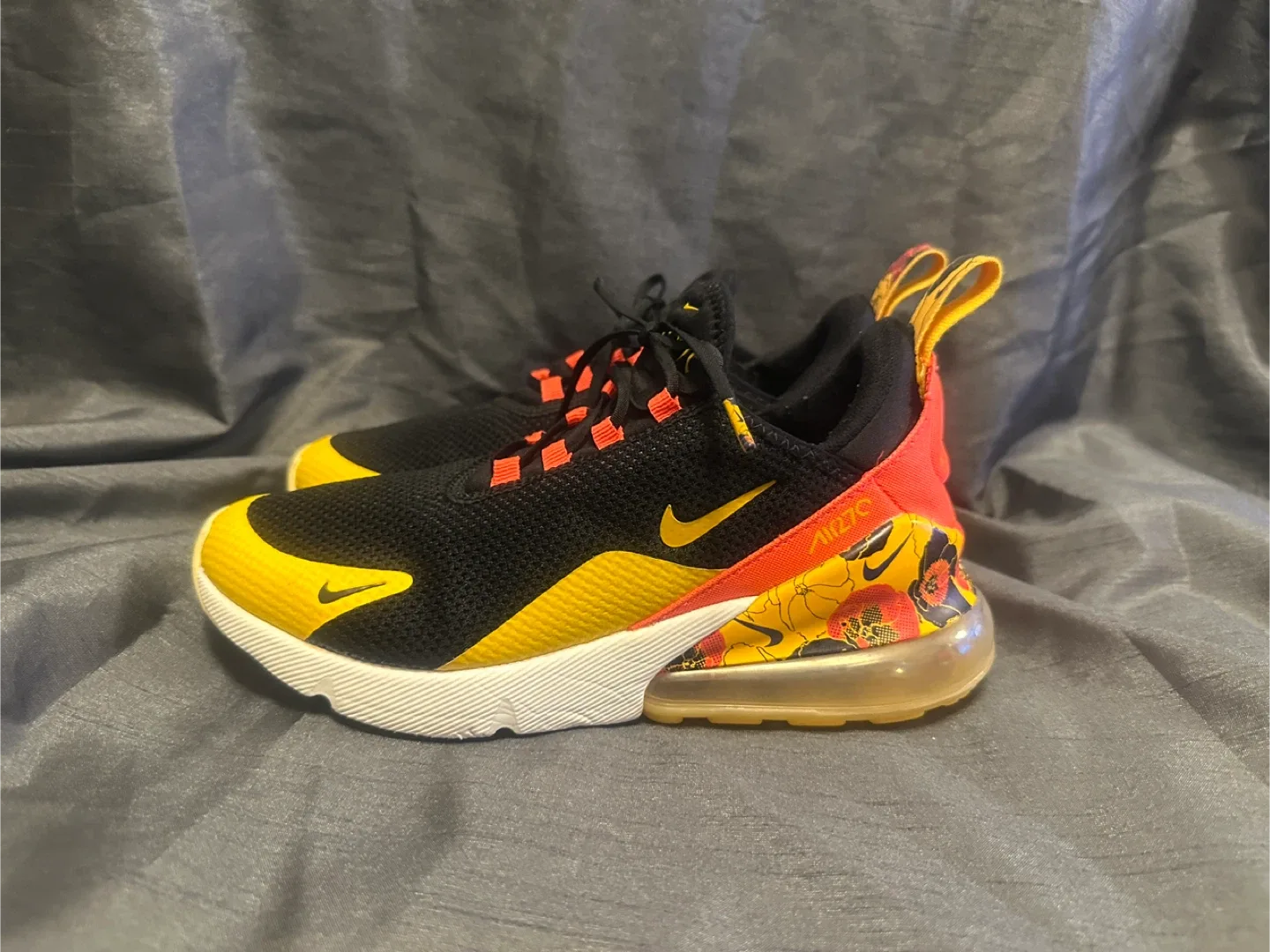 Nike Air Max 270 Black/Yellow Shoes image indicator(3)