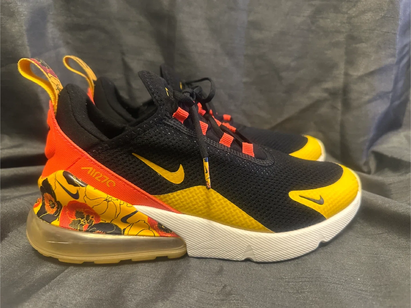 Nike Air Max 270 Black/Yellow Shoes image indicator(4)