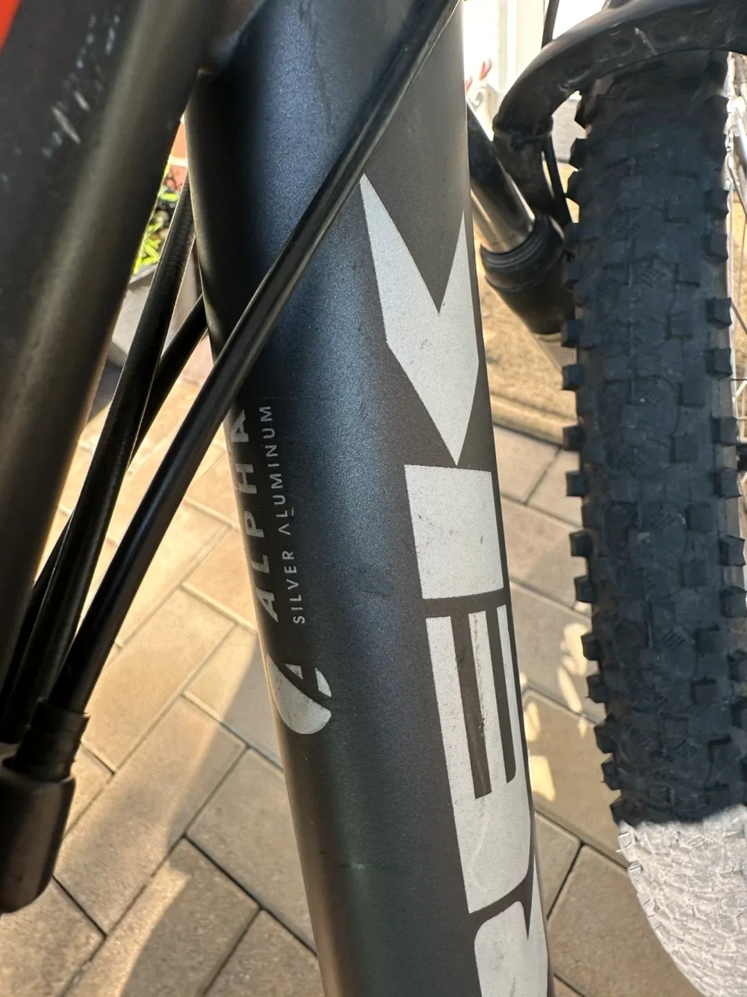 Trek Marlin 5 Mountain Bike - 15.5 inch image indicator(6)