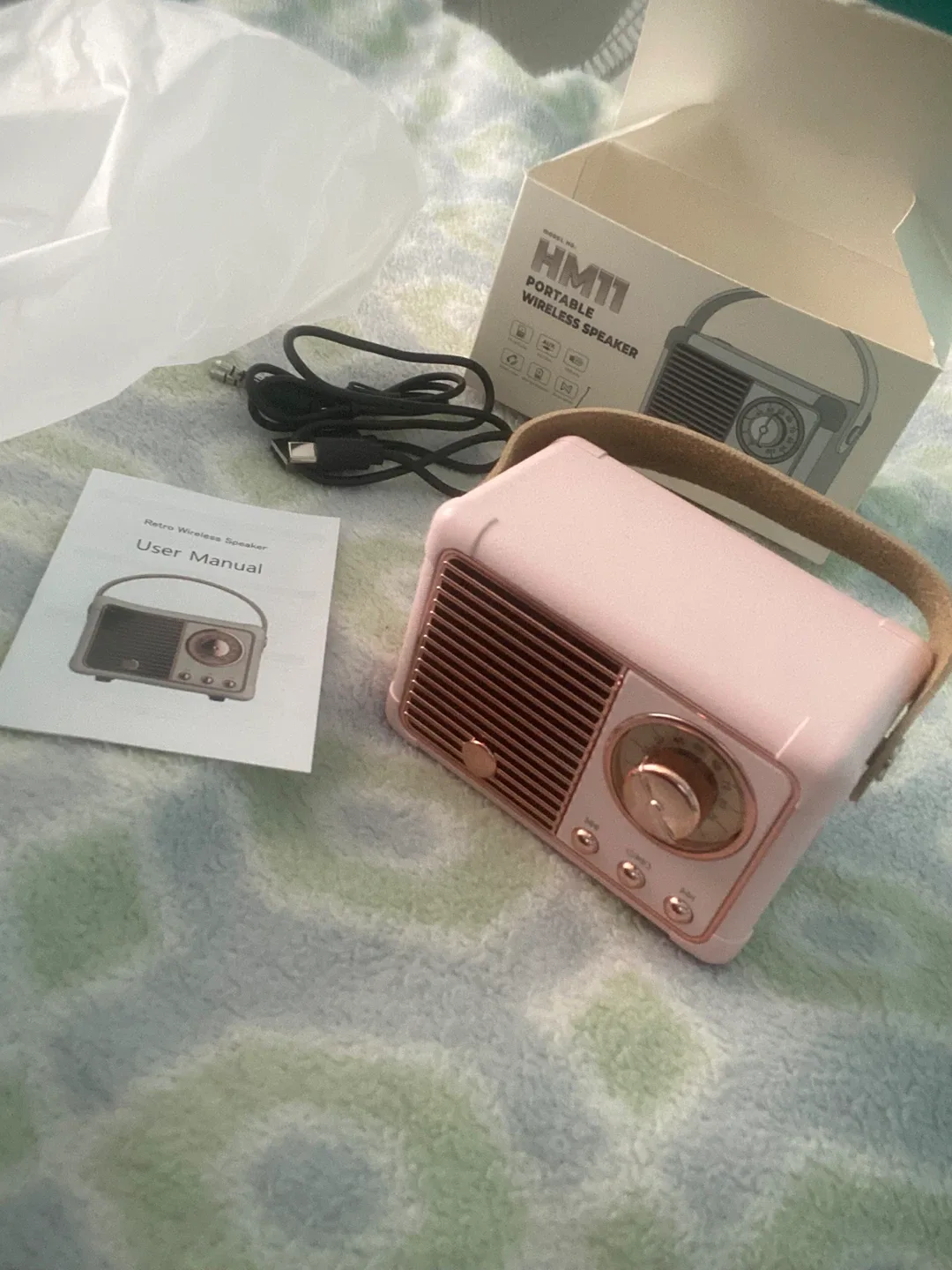 🥕🥕🥕HM11 Portable Wireless Speaker - Retro Pink 🥕🥕🥕 image indicator(2)