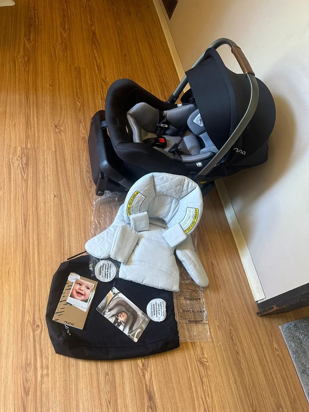 Nuna Pipa Lite LX Infant Car Seat - Black image indicator(6)