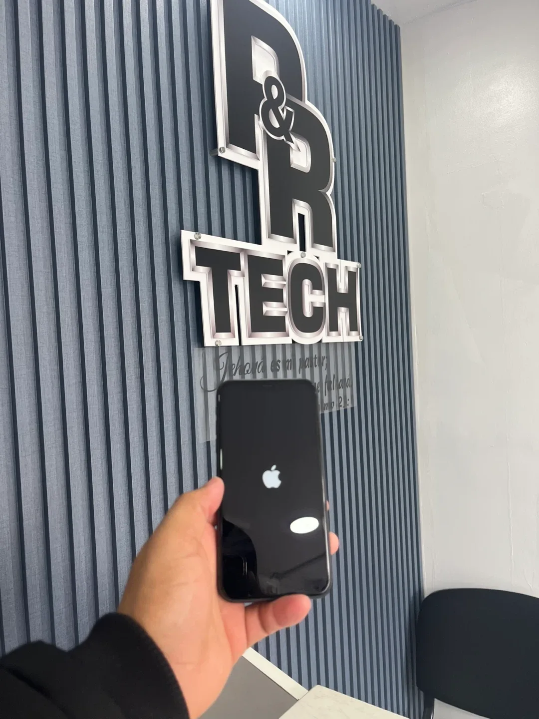 Apple iPhone 11 128GB Black image indicator(6)