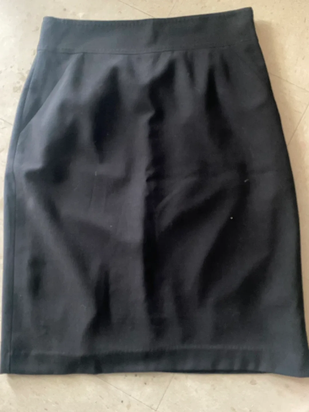 Tahari Black Skirt - Size 10 image indicator(2)