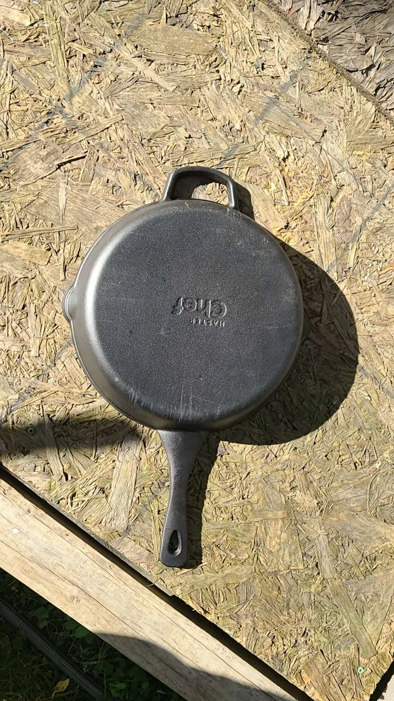 Master Chef Cast Iron Skillet - photo 3