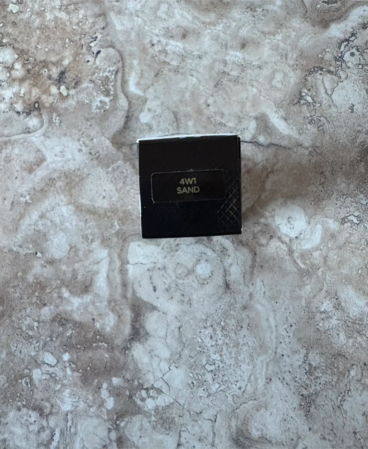 Tom Ford Traceless Soft Matte Concealer - Sand image indicator(4)