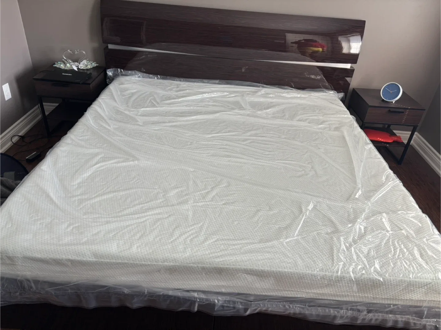Brand New king Mattress - Never used image indicator(5)
