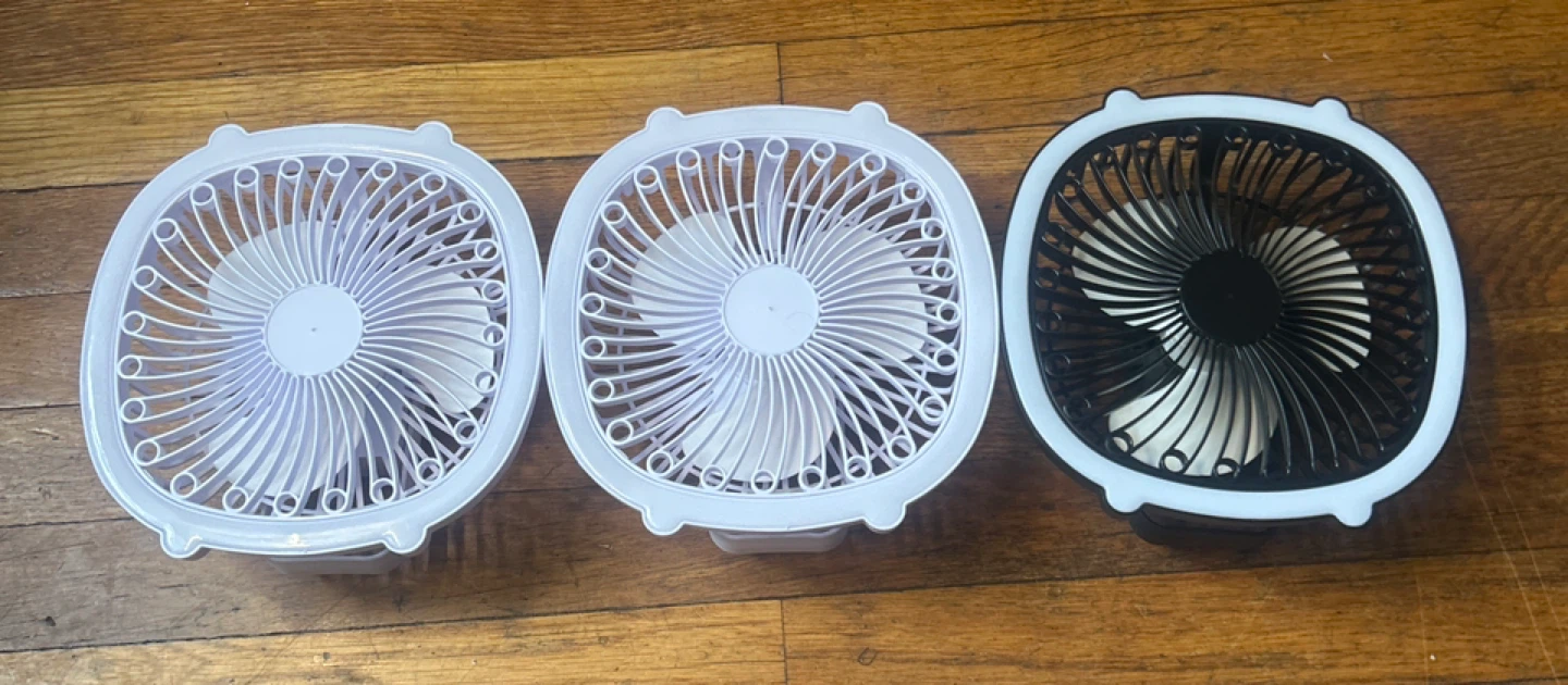Portable Mini Desk Fan - White and Black