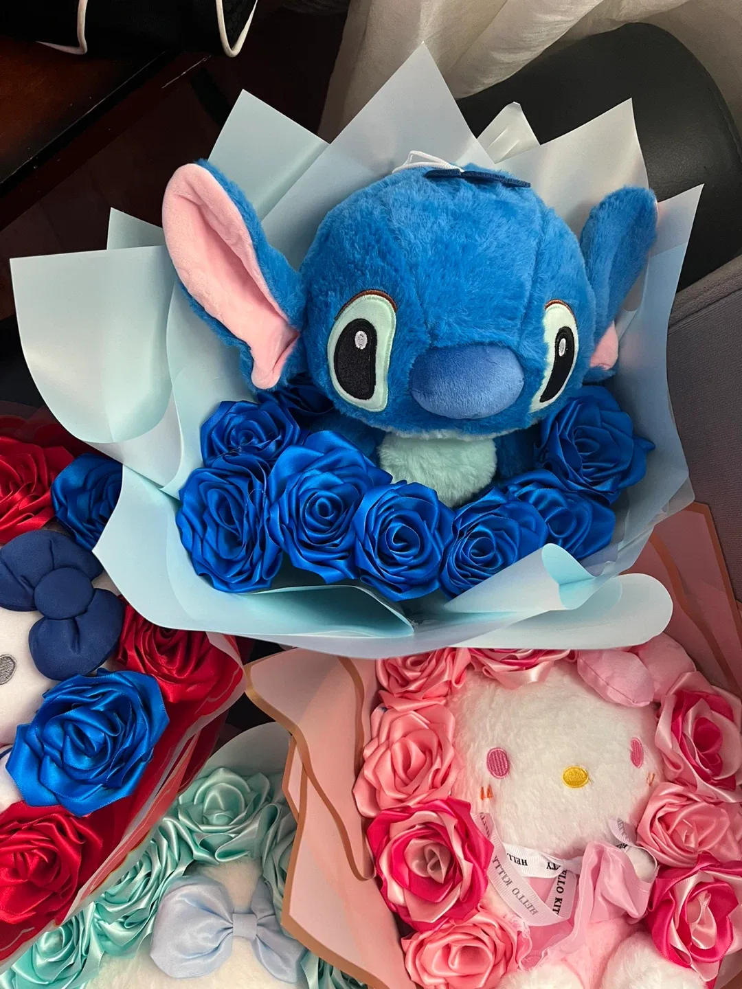 Hello Kitty Plush Bouquet image indicator(3)