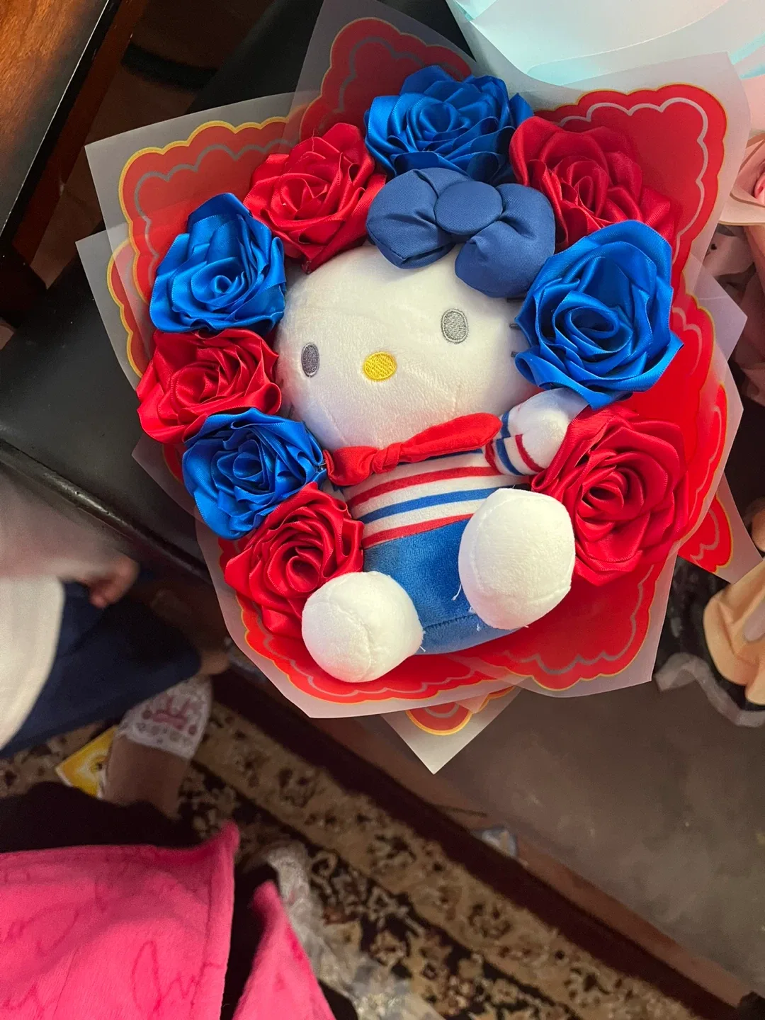 Hello Kitty Plush Bouquet image indicator(5)