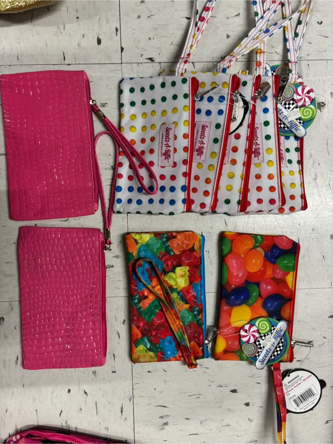 Assorted Bags and Pouches image indicator(3)