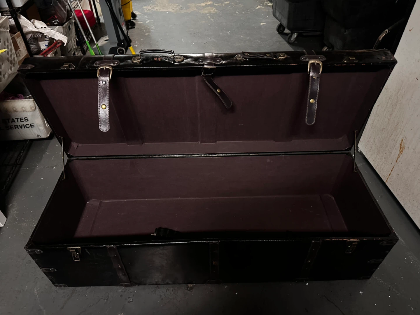 Vintage Style Storage Trunk - photo 2
