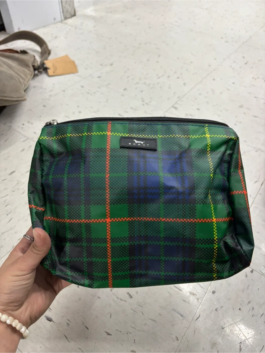 Travel bags pouches purses image indicator(10)